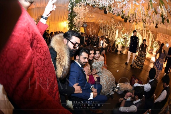 urwa and farhan wedding pictures