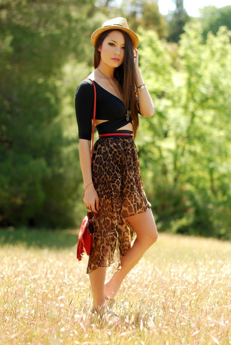 16 Cute Animal Print Outfits for Women this Season