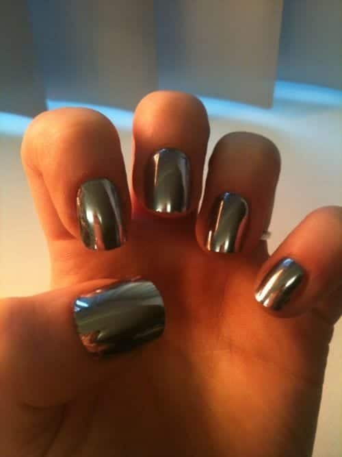 Latest Metallic nails fashion