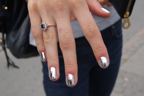 silver-metallic-nail-designs