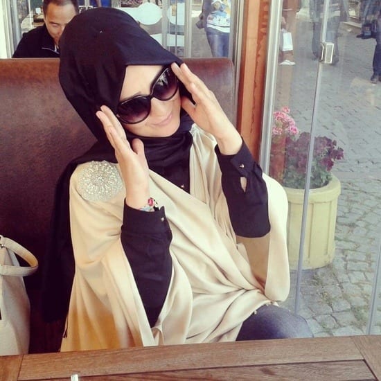 How to wear sunglasses with hijab