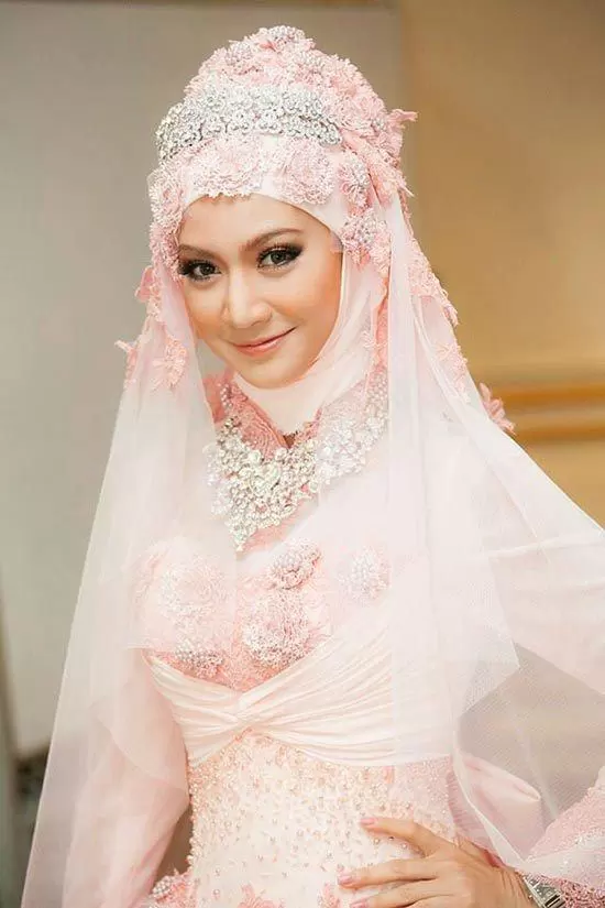 Pink Hijab Wedding Dress