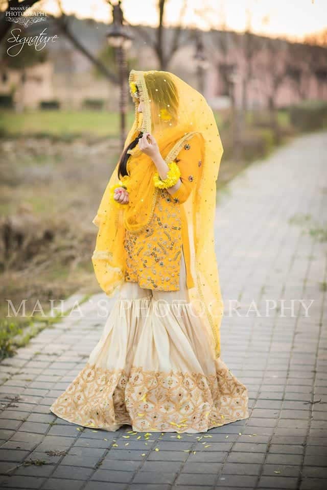pakistani yellow bridal dress