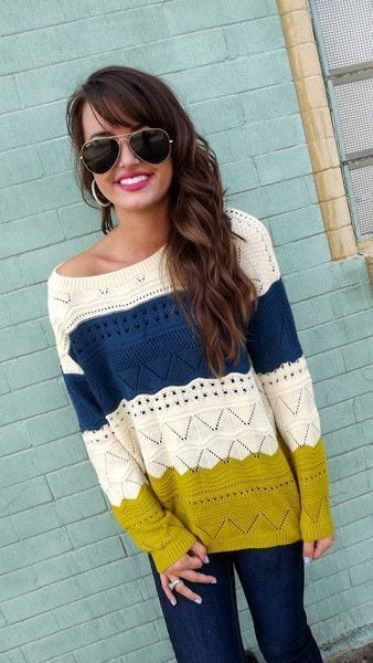 Stylish Ways to Wear an over-sized Sweater