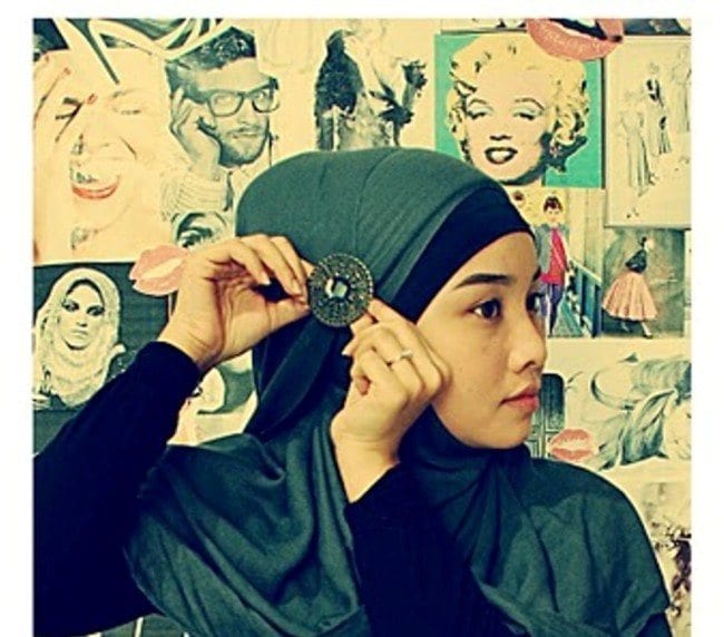 Hijab accessories tutorial