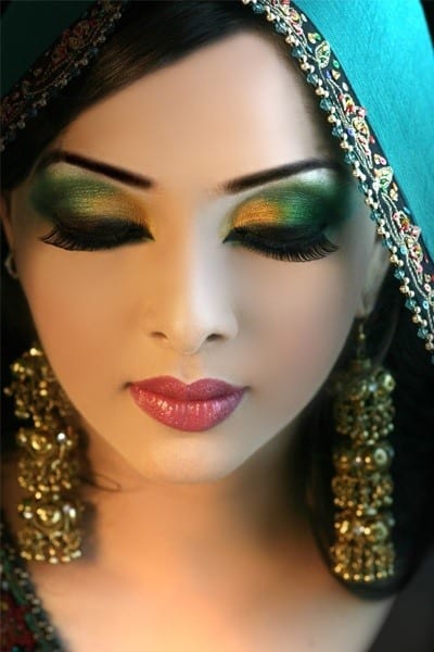 eye makeup for muslim bride