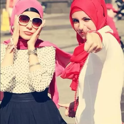 20 Chic Summer Hijab Styles and Outfit Ideas