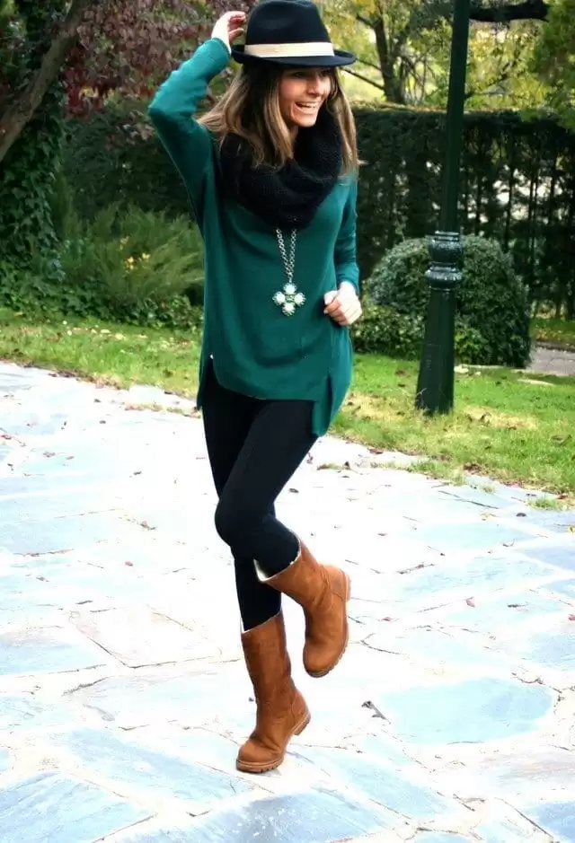 Uggs outfits for college girls (1)