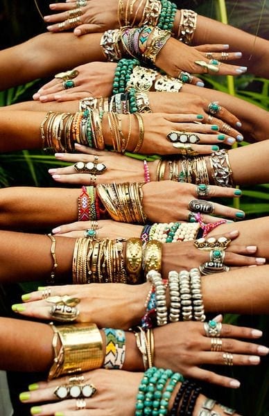 25 Cute Bangles For Girls To Compliment Your style