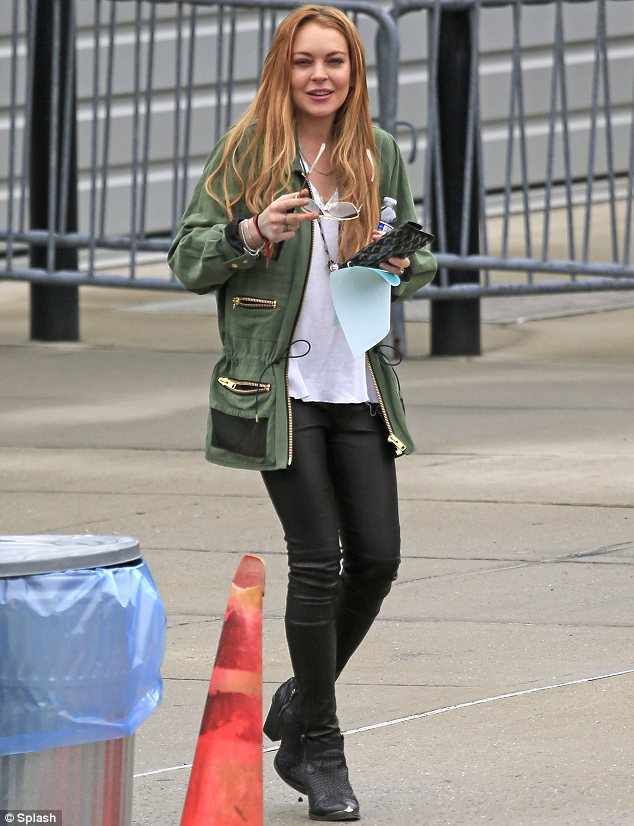 Celebrities Military Style outfit Ideas (6)