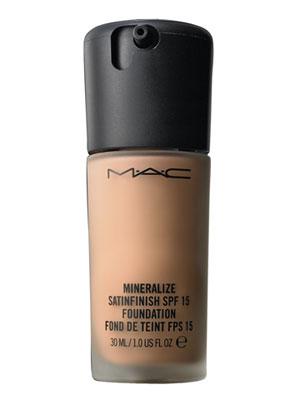 8 Basic Makeup Products Every Girl Must Carry all the Time#