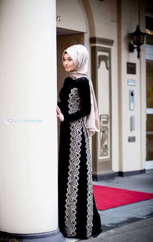 Hijab Style With Abaya-12 Chic Ways To Wear Abaya With Hijab