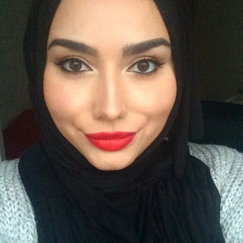 lakukan dengan tutorial hijab (3)