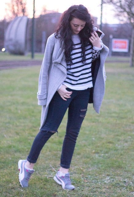 cute outfits to wear with sneakers (1)