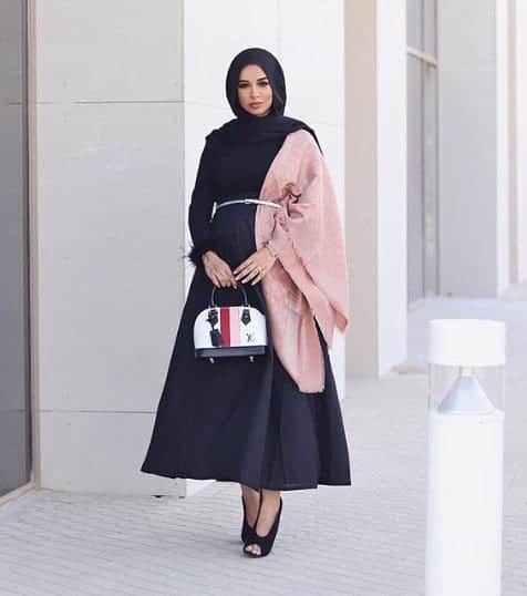 Top 20 Hijab Fashion Bloggers (8)