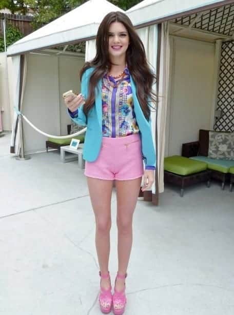 Kendall Has 80 Shorts and This is How Kendall Wears These Shorts | Outfit Trends