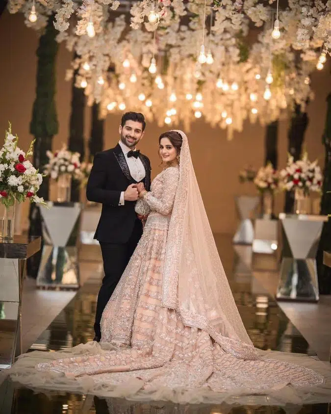 Latest Style Pakistani Bridal Outfits Combinations