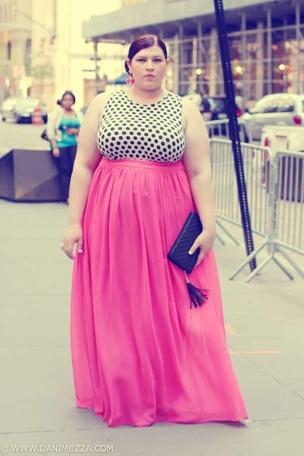 20 Stunning Skirt Outfits Ideas for Plus Size Ladies