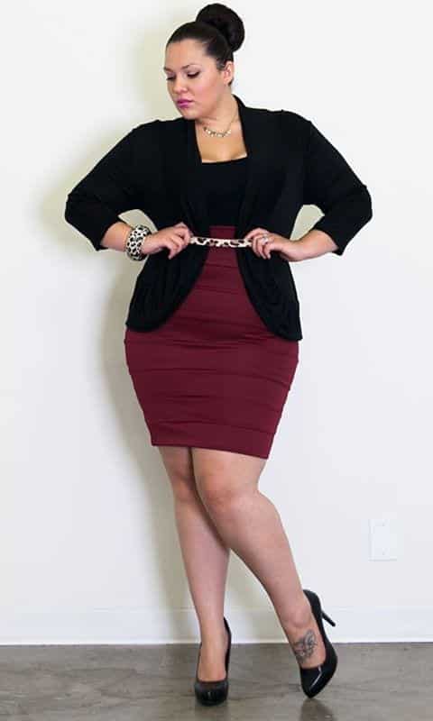 20 Stunning Skirt Outfits Ideas for Plus Size Ladies