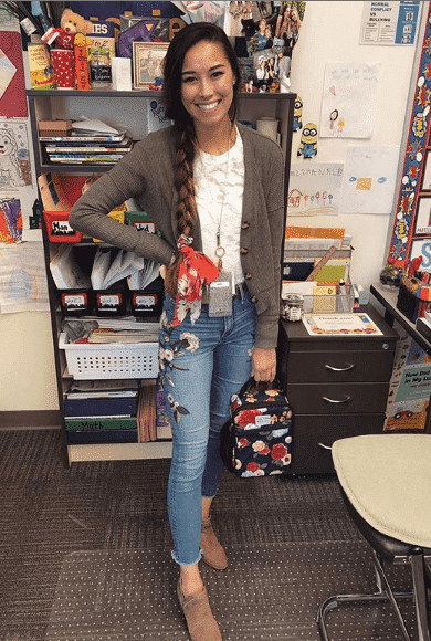 20 Classroom Appropriate Outfit Ideas for Teachers In 2021