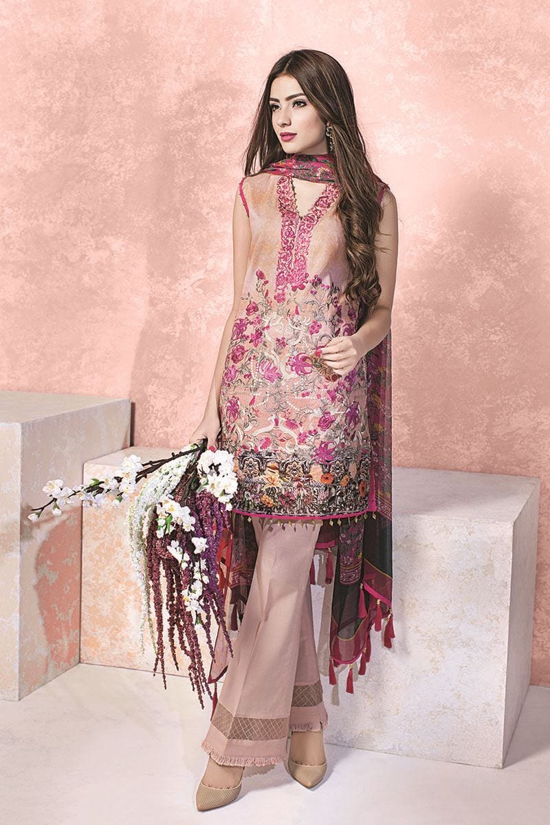 Pakistani Designers Eid Dresses for women This Eid