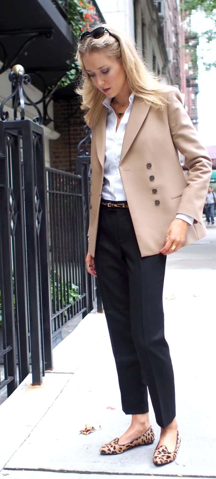 Outfits with Loafers – 22 Ideas how to Wear Loafers for Women