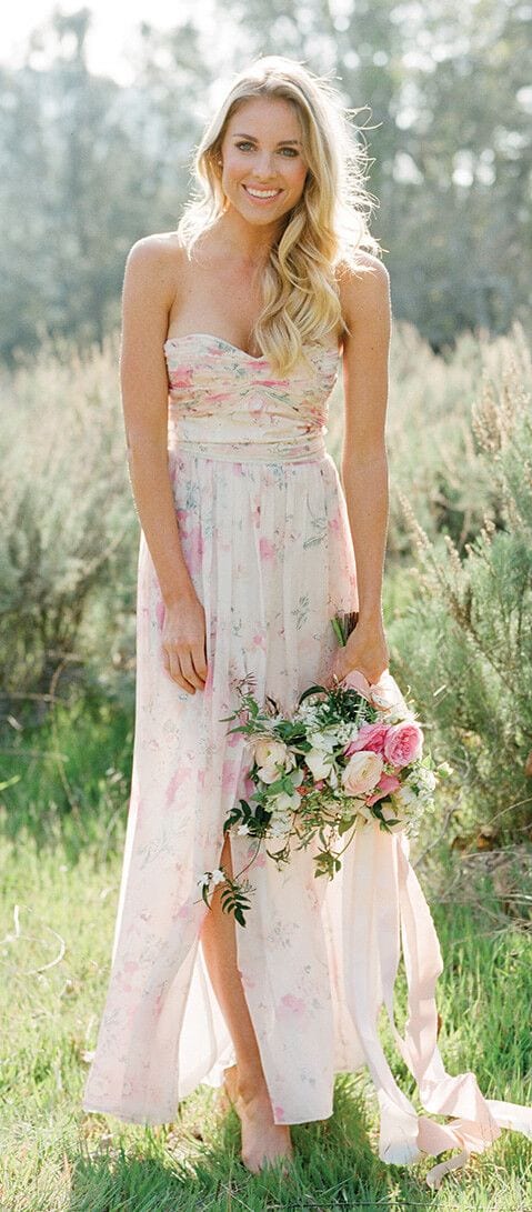 What to Wear for Wedding in a Garden-19 Wedding Outfit Ideas