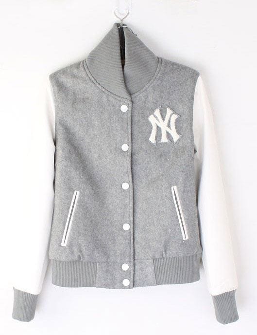 25 Baseball Game Outfits-What to Wear to Watch a Baseball Game