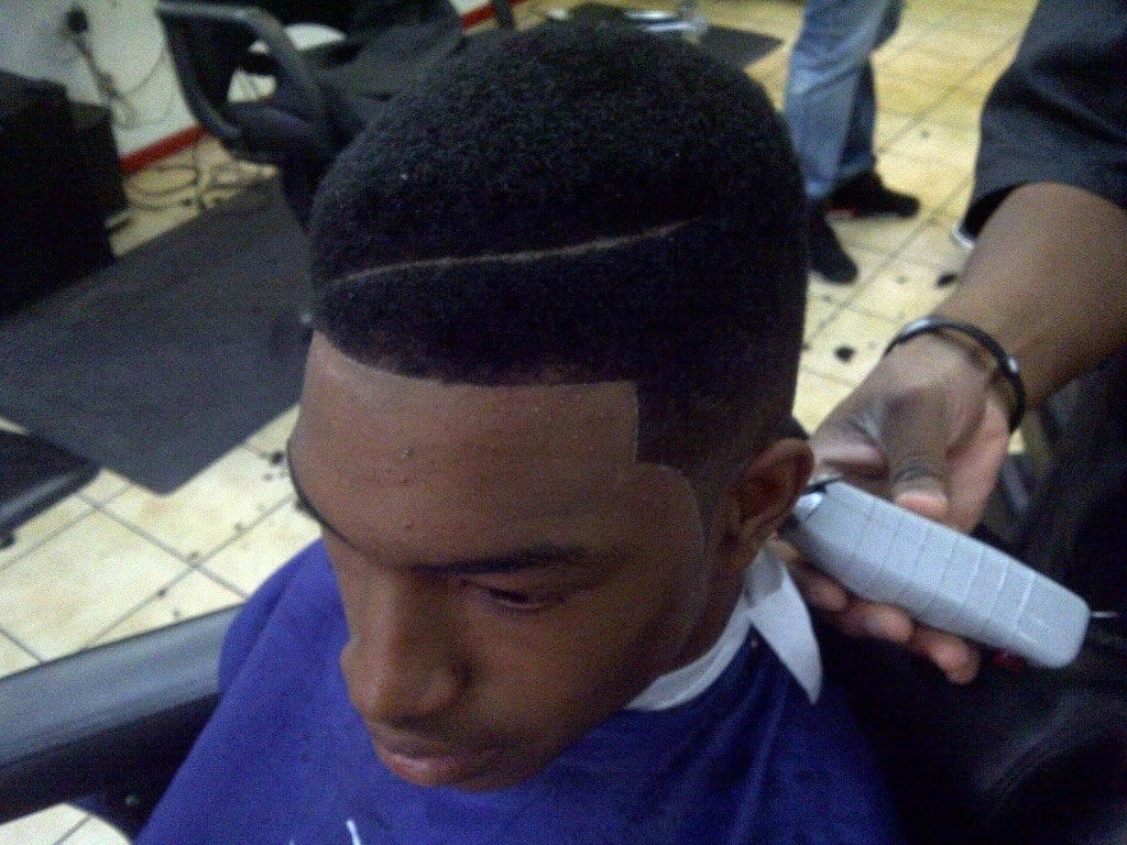black-men-curly-fade-how-haircut-hi-top-fade-videoshow-to-classic-high-short-curly-hair-awesome-hairstyles-for-black-men-519499281(16)