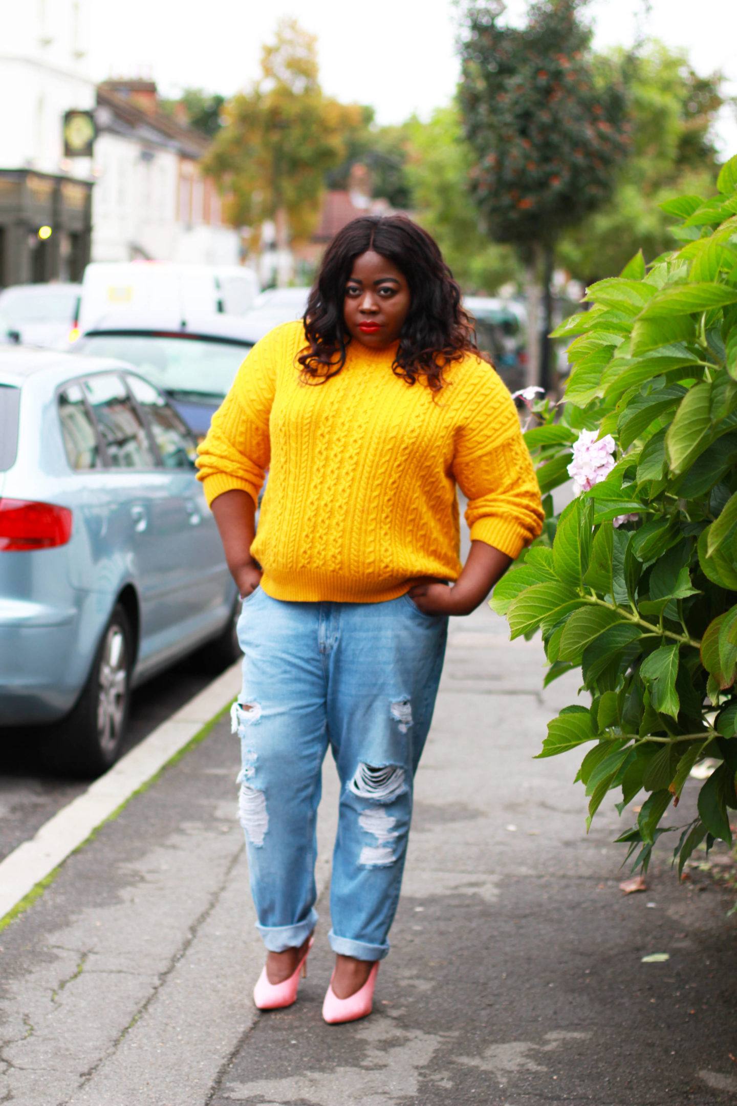 30 Best Outfits For Women With Big Thighs To Wear This Year