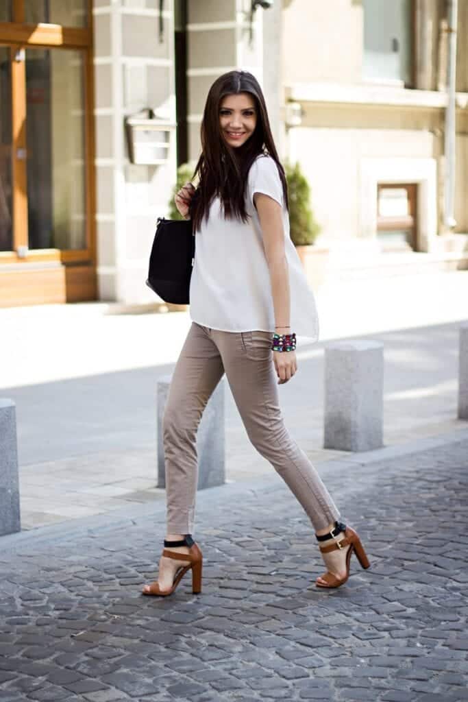 How to Dress for a Job Interview? 10 Best Outfits for Women