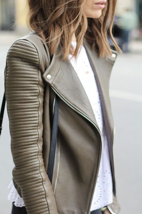 leather jacket outfits for girls (15)