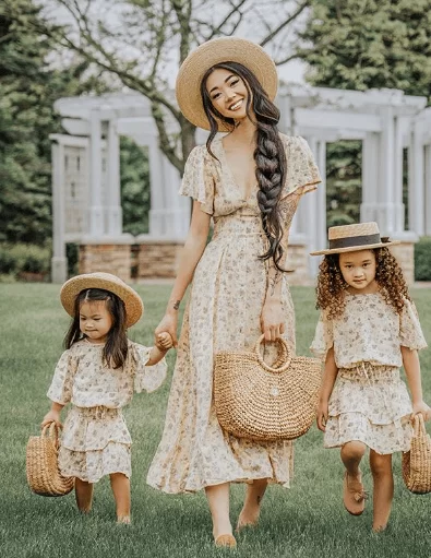 mother daughter matching outfits