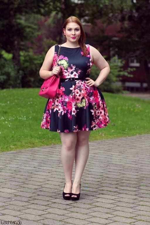 pink outfits for plus size girls (18)