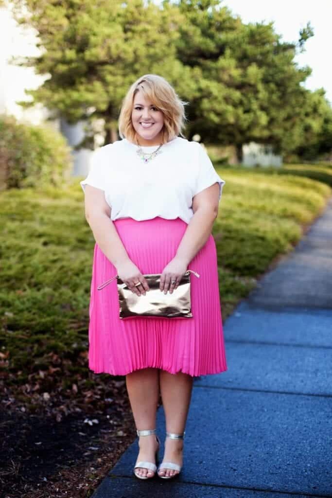 pink outfits for plus size girls (17)
