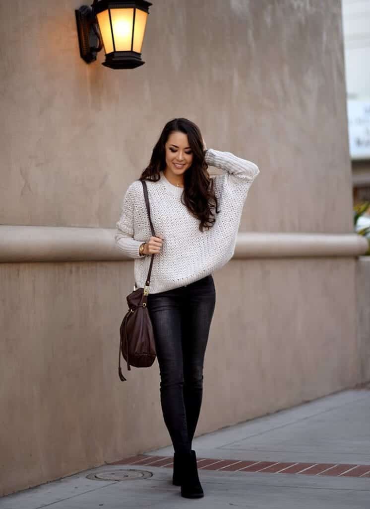 Cozy Winter Outfit Idea-20 Cute and Warm Outfits for Winters