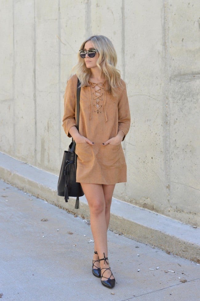 20 Cute Lace up Dresses That are Trending These Days