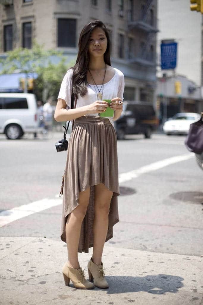 Asymmetrical Skirt Outfits-24 Ideas to Wear Asymmetrical Skirts