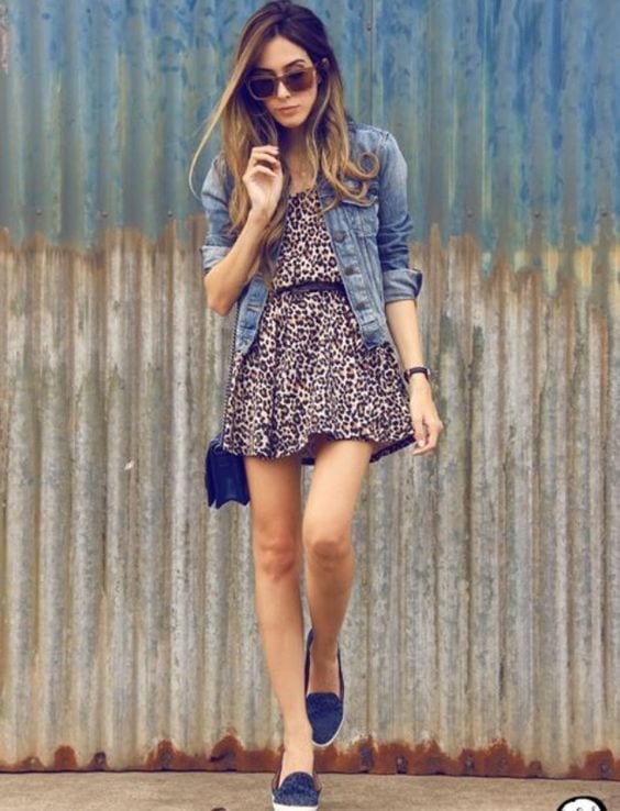 Cute Outfit Ideas To Wear With Slip-On Sneakers (12)