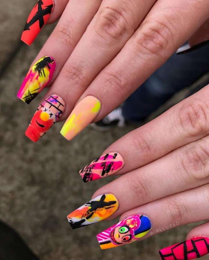 Elevate Your Beauty Game With These Chic Abstract Nail Art Designs (13)
