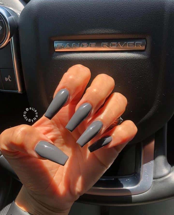 20 Designs for Nude Nails for Dark Skin That Are Trending Right Now