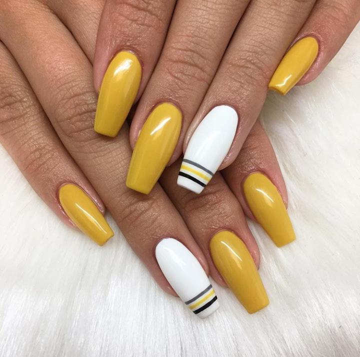 These Cool Nail Art Ideas Will Surely Be The Highlight of Next Summers (19)