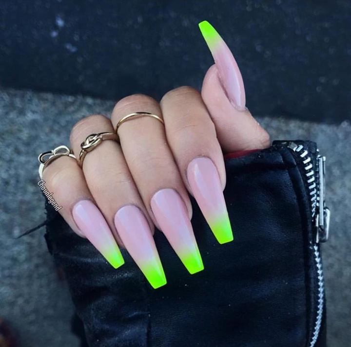 These Cool Nail Art Ideas Will Surely Be The Highlight of Next Summers (18)