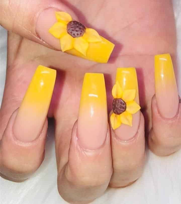 These Cool Nail Art Ideas Will Surely Be The Highlight of Next Summers (5)