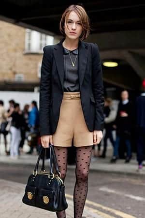 How to Wear Shorts in Winter – 20 Outfit Ideas