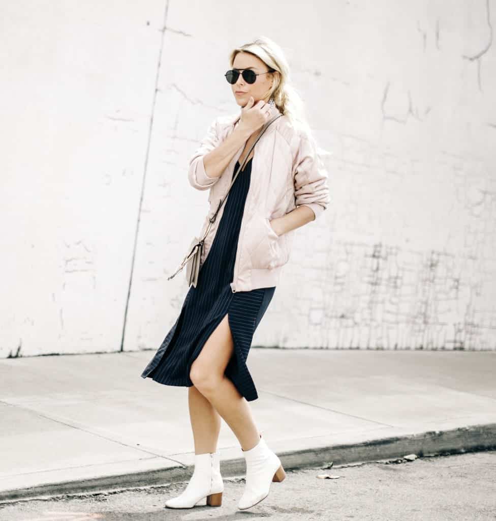 Outfits with Bomber Jackets-13 Ways to Style a Bomber Jacket