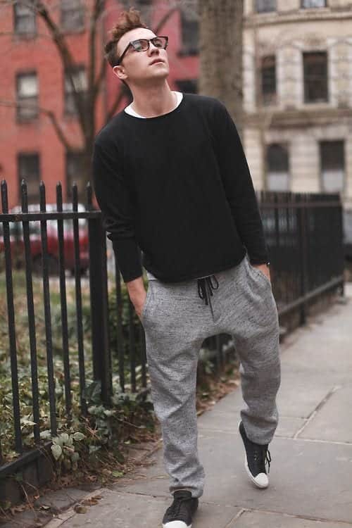 How to wear Sweatpants and Joggers for Men (3)