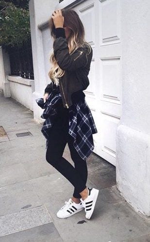 cool ways to wear outfits with adidas shoes (20)