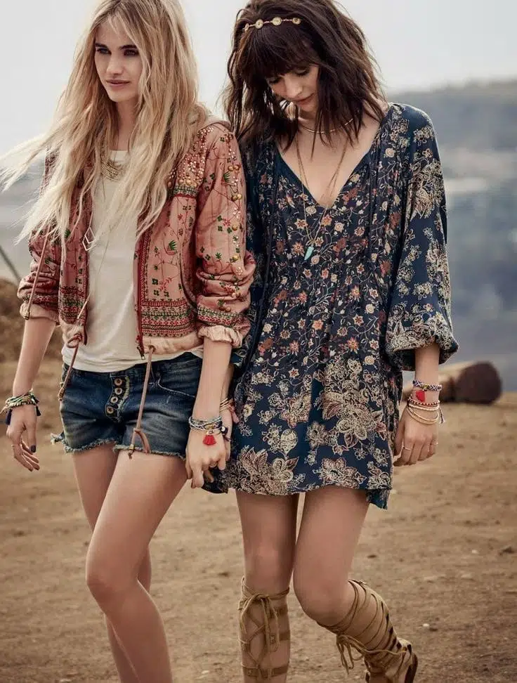 55 Chic Bohemian Outfit Ideas for Women with Styling Tips