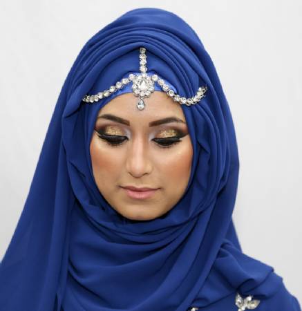 Maang Tikka With Hijab – 17 Ways To Wear Hijab With Maatha Patti